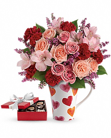 Lovely Hearts Bouquet with chocolates