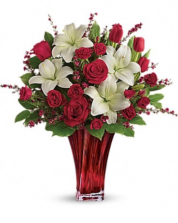 Love's Passion Bouquet by Teleflora