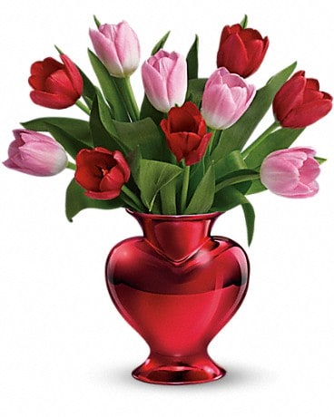 Teleflora's Hearts in Bloom