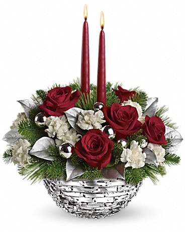 Teleflora's Sparkle of Christmas Centerpiece