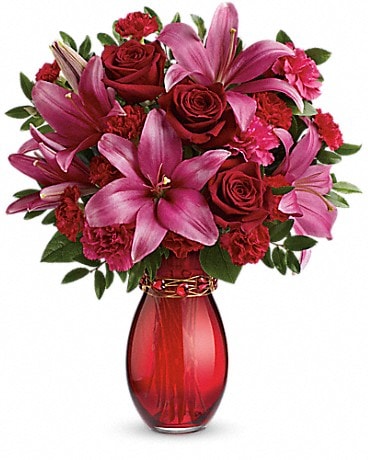 Teleflora's Crimson Kisses Bouquet