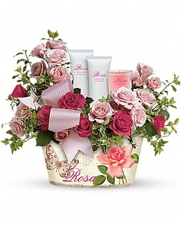 Teleflora's Everything Rosy Gift Bouquet