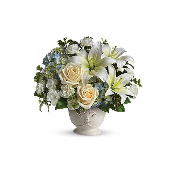 Beautiful Dreams by Teleflora